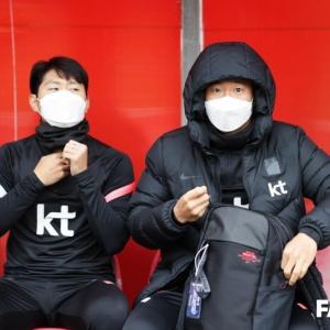 빵훈이랑 강인이 사진 보니깐 왜 눈물이 나는거 같냐ㅠㅠㅠㅠ