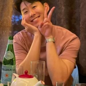 일어나자마자 흥민이 이짤 봤어